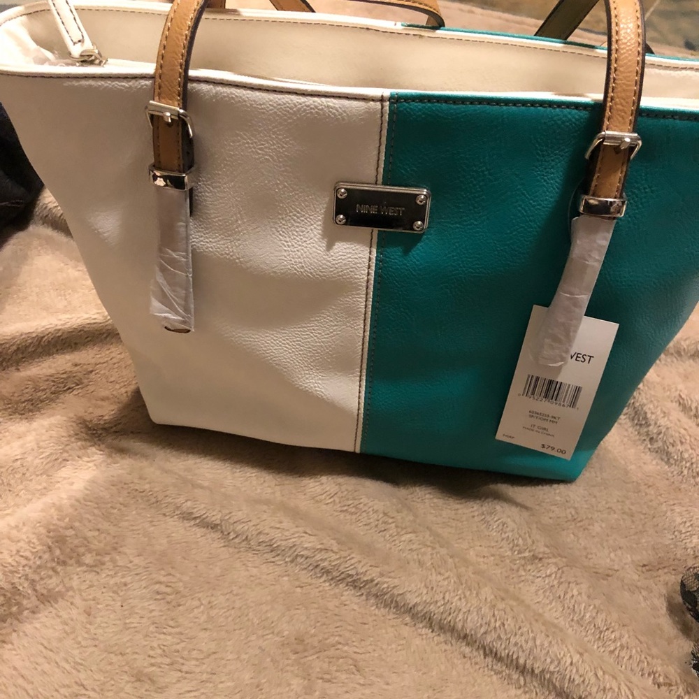 Nine West teal & white purse